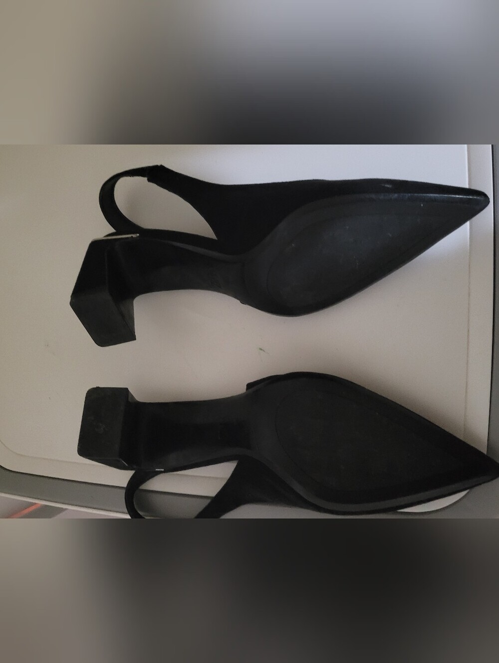 Zara Black Pointed Slingback Heels - Picture 3 of 3